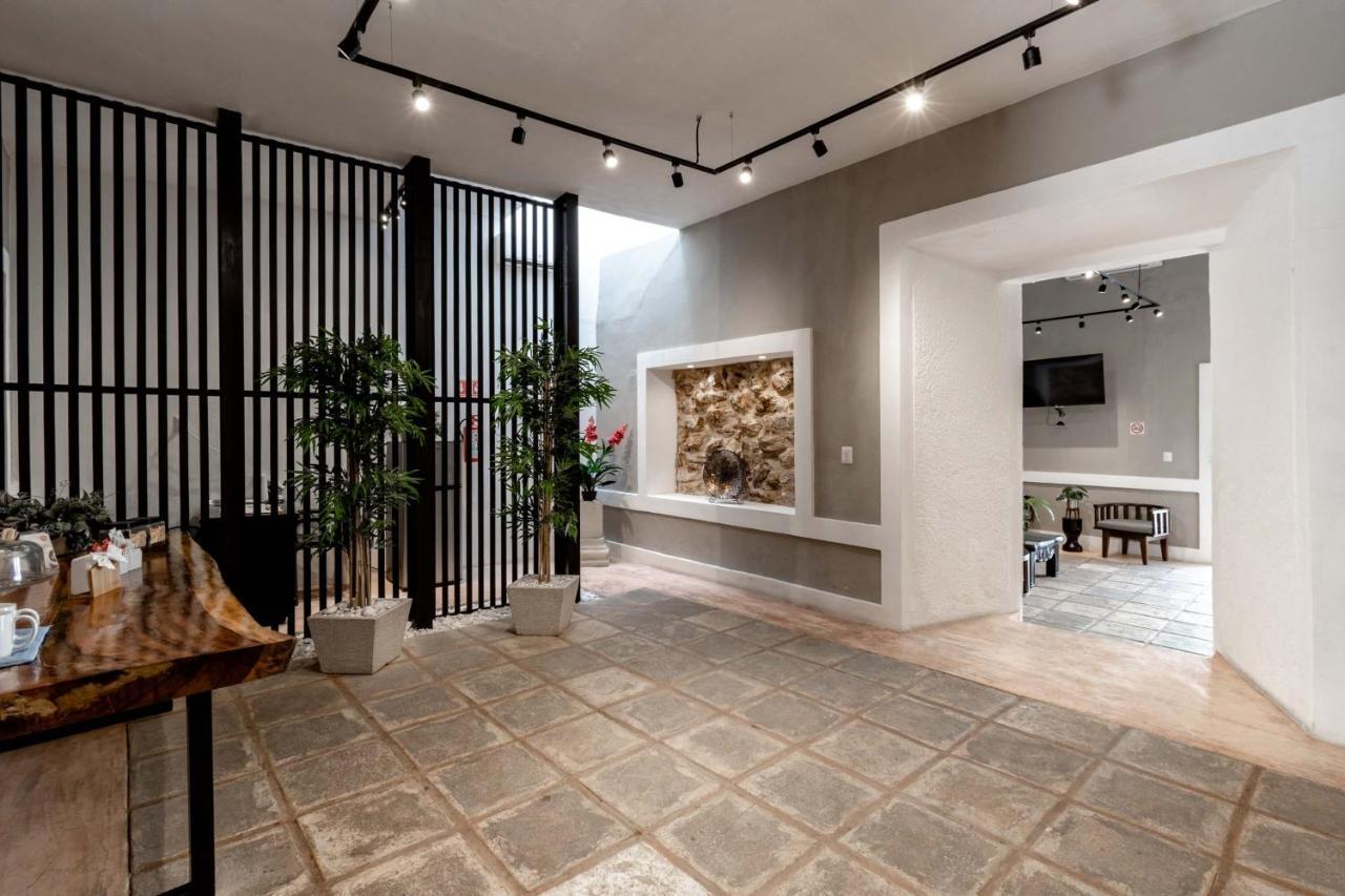 ואיאדוליד Hotel Colonial Zaci By Guruhotel מראה חיצוני תמונה