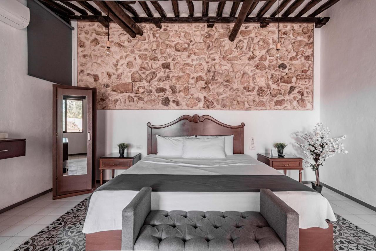 ואיאדוליד Hotel Colonial Zaci By Guruhotel מראה חיצוני תמונה